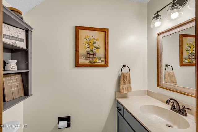 1613 Fairhaven Drive, Gautier, MS 39553