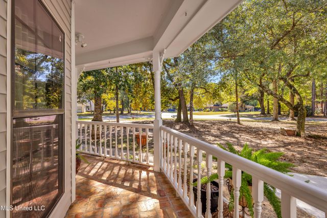 1613 Fairhaven Drive, Gautier, MS 39553