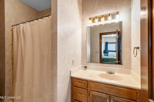 1613 Fairhaven Drive, Gautier, MS 39553