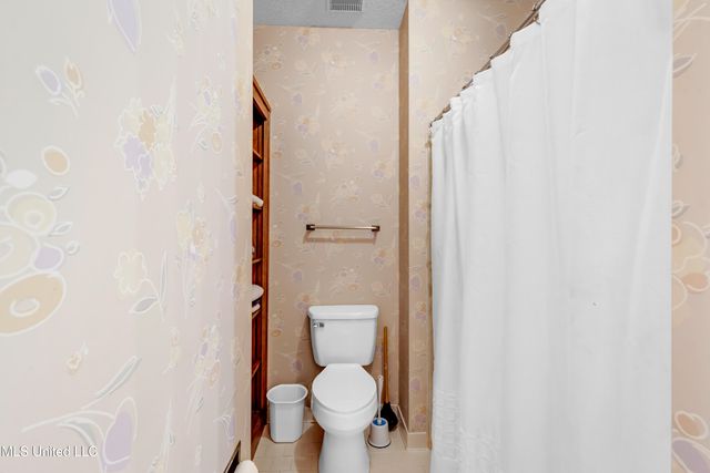 1613 Fairhaven Drive, Gautier, MS 39553