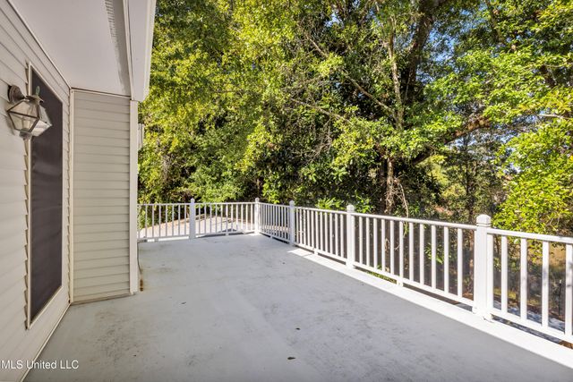 1613 Fairhaven Drive, Gautier, MS 39553