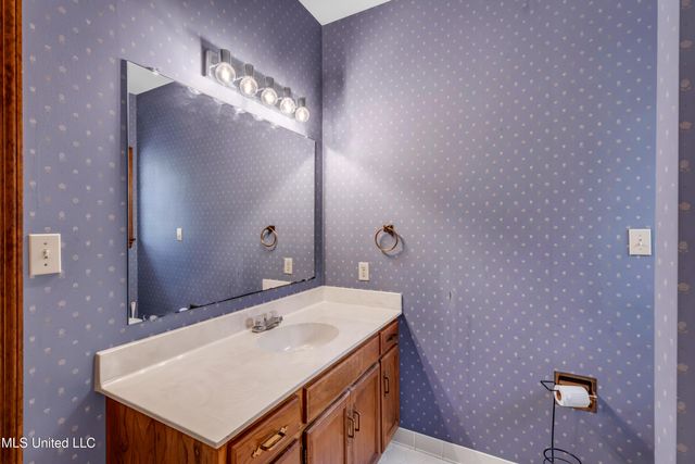 1613 Fairhaven Drive, Gautier, MS 39553