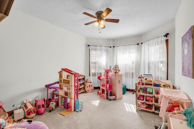 1613 Fairhaven Drive, Gautier, MS 39553