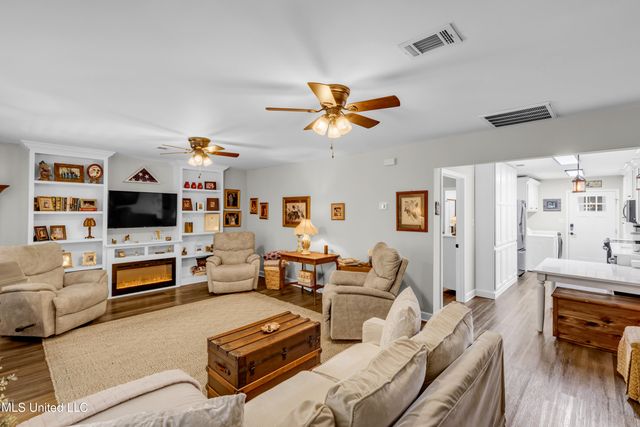 1613 Fairhaven Drive, Gautier, MS 39553