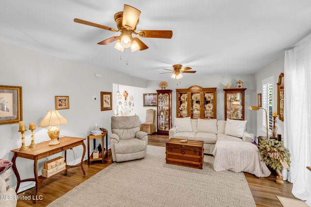 1613 Fairhaven Drive, Gautier, MS 39553