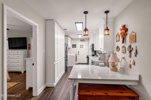 1613 Fairhaven Drive, Gautier, MS 39553