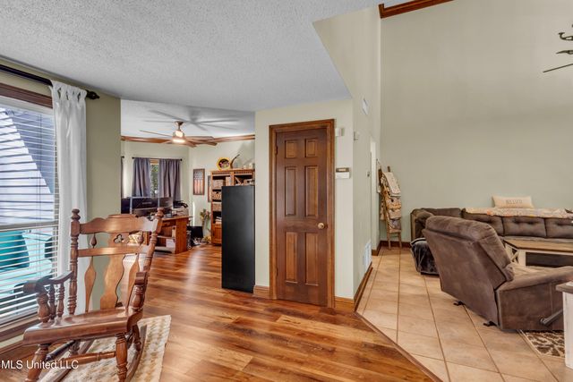 1613 Fairhaven Drive, Gautier, MS 39553