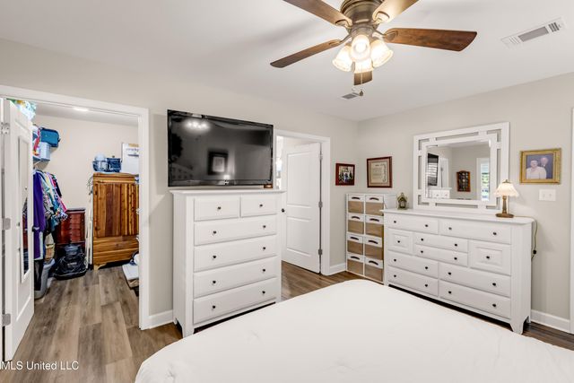 1613 Fairhaven Drive, Gautier, MS 39553