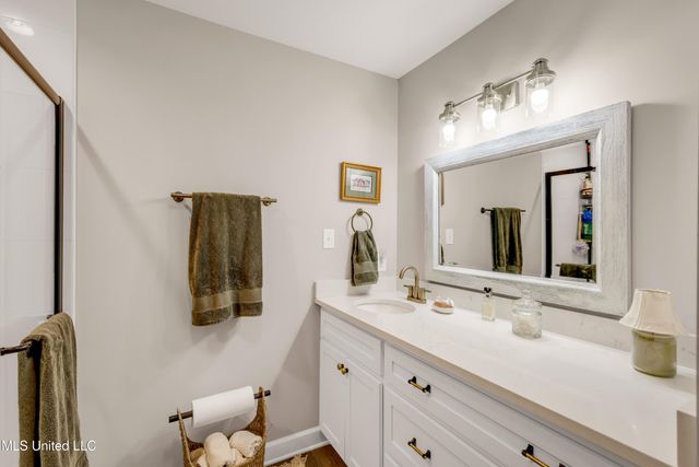 1613 Fairhaven Drive, Gautier, MS 39553