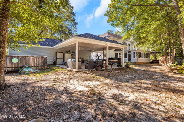 1613 Fairhaven Drive, Gautier, MS 39553