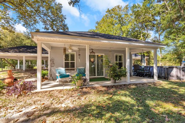 1613 Fairhaven Drive, Gautier, MS 39553