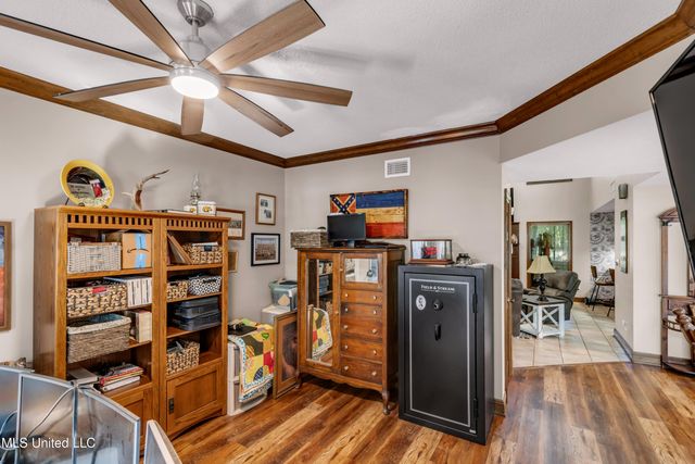 1613 Fairhaven Drive, Gautier, MS 39553