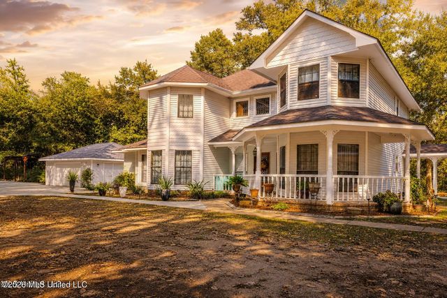 1613 Fairhaven Drive, Gautier, MS 39553