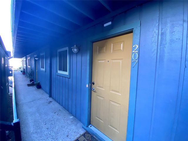 3815 Guadalupe ST 207, Austin, TX 78751