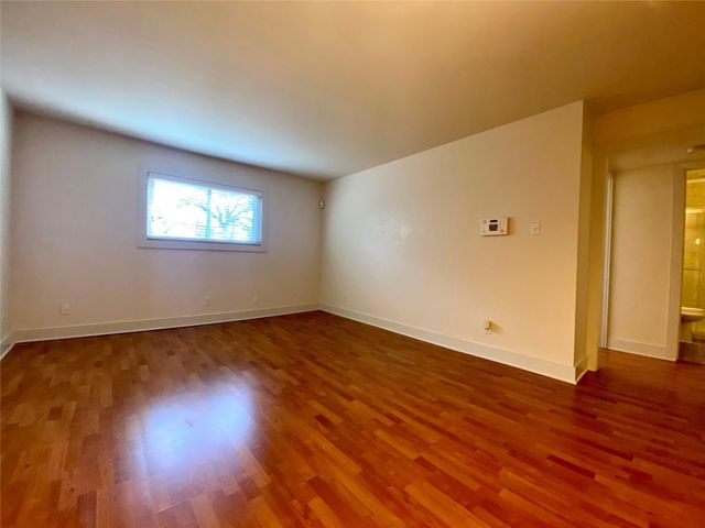 3815 Guadalupe ST 207, Austin, TX 78751