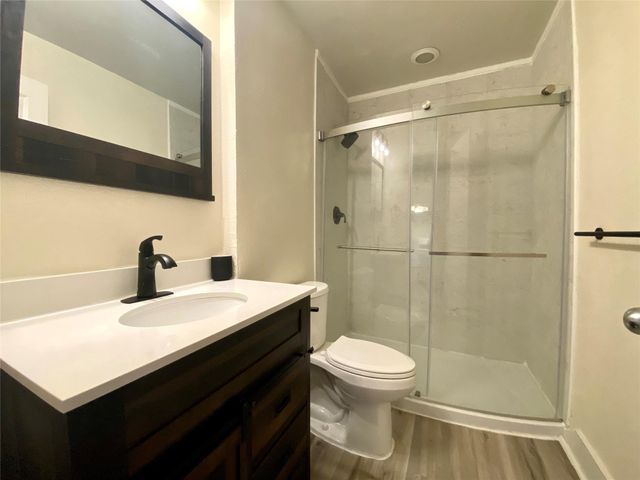 3815 Guadalupe ST 207, Austin, TX 78751