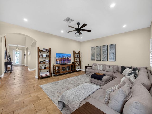 5621 SW Longspur Lane, Palm City, FL 34990