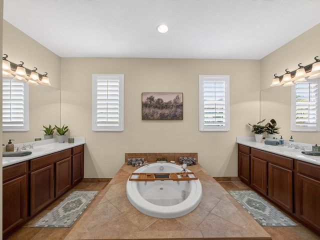 5621 SW Longspur Lane, Palm City, FL 34990