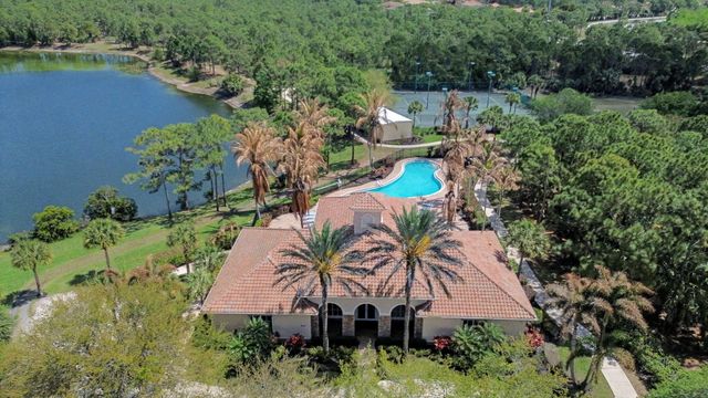 5621 SW Longspur Lane, Palm City, FL 34990