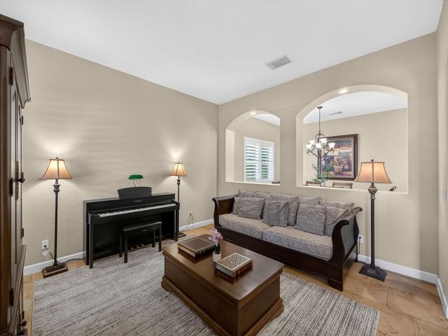 5621 SW Longspur Lane, Palm City, FL 34990