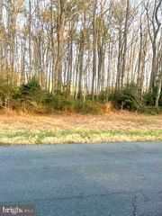 N OAK GROVE RD, Seaford, DE 19973