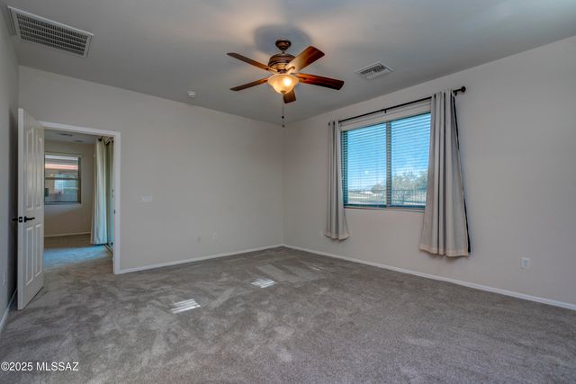 8592 N Western Juniper Terrace, Tucson, AZ 85743