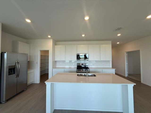 228 Rodney Boat RD, Kyle, TX 78640