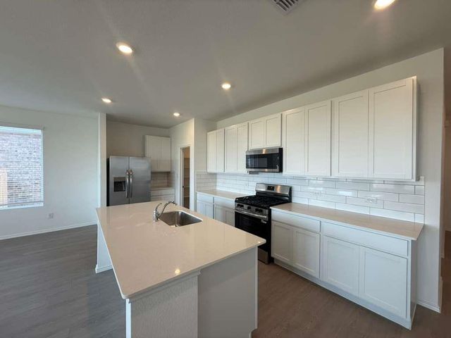 228 Rodney Boat RD, Kyle, TX 78640