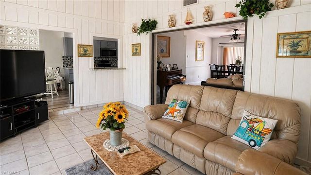 145 SE 32nd ST, Cape Coral, FL 33904