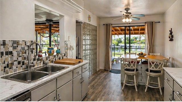 145 SE 32nd ST, Cape Coral, FL 33904