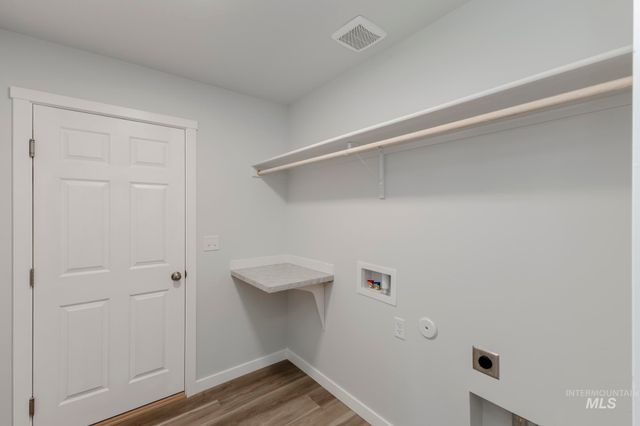 501 Waverly Ave, Middleton, ID 83644