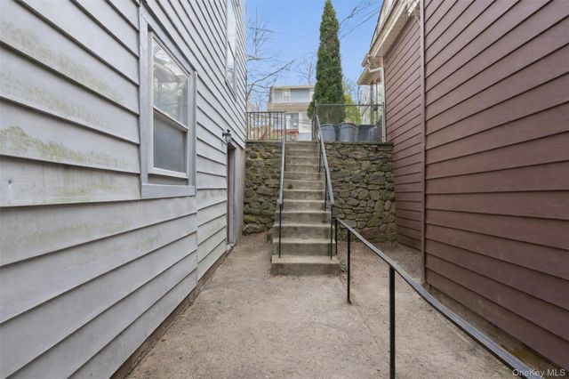 11 aka 13 Lincoln Terrace, Yonkers, NY 10701