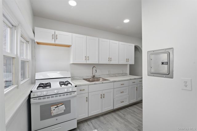 11 aka 13 Lincoln Terrace, Yonkers, NY 10701