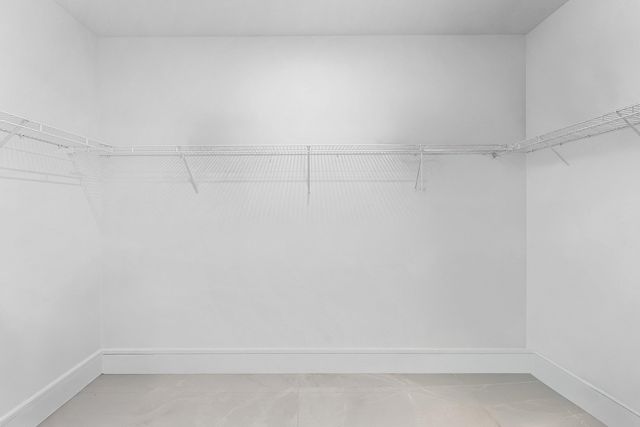 220 Lake Shore Drive 304, Lake Park, FL 33403