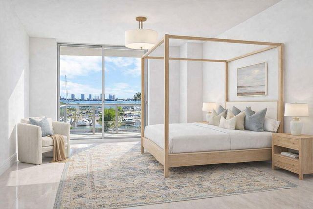 220 Lake Shore Drive 304, Lake Park, FL 33403