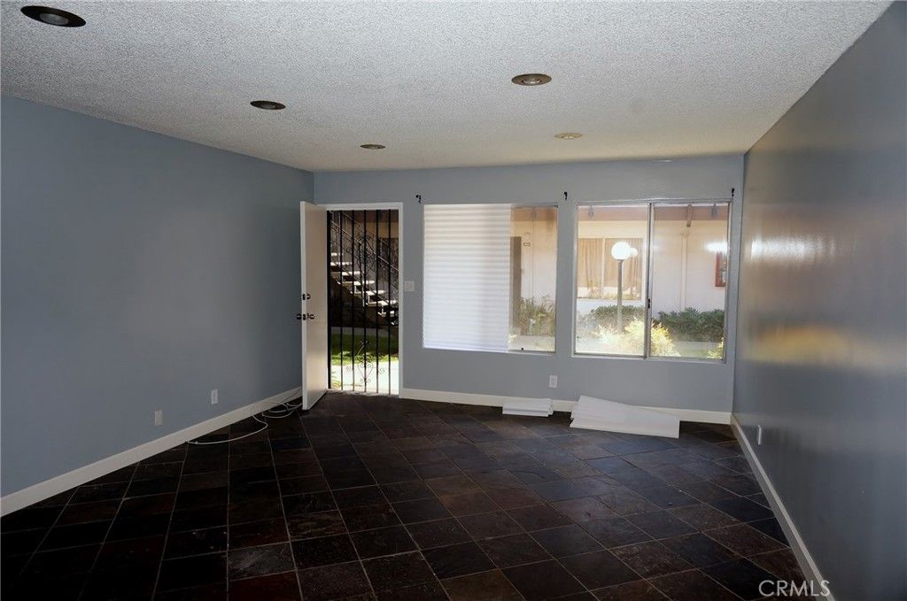 5500 Ackerfield, Long Beach, CA 90805 — photo 4