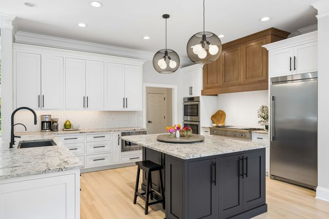 9631 Mitchell Pl, Brentwood, TN 37027