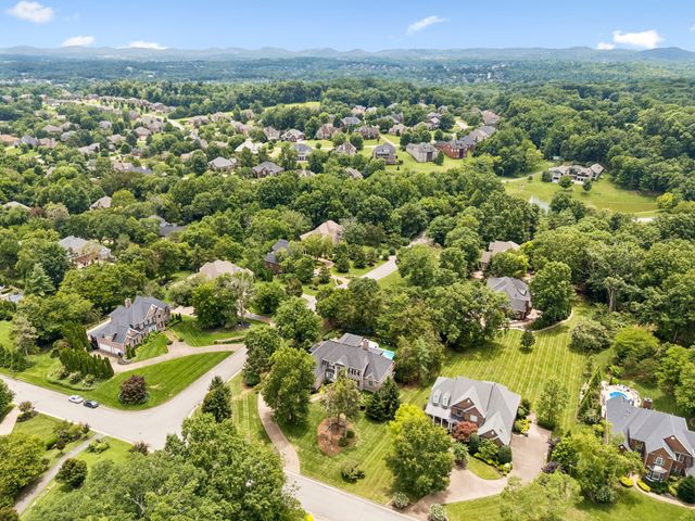 9631 Mitchell Pl, Brentwood, TN 37027