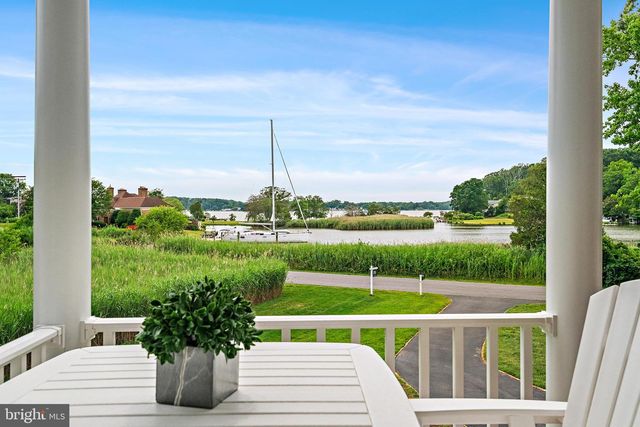 621 HARBOR DR, Annapolis, MD 21403