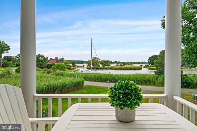 621 HARBOR DR, Annapolis, MD 21403