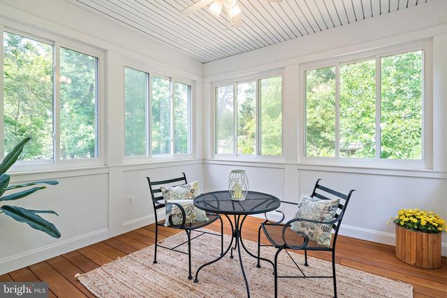 621 HARBOR DR, Annapolis, MD 21403