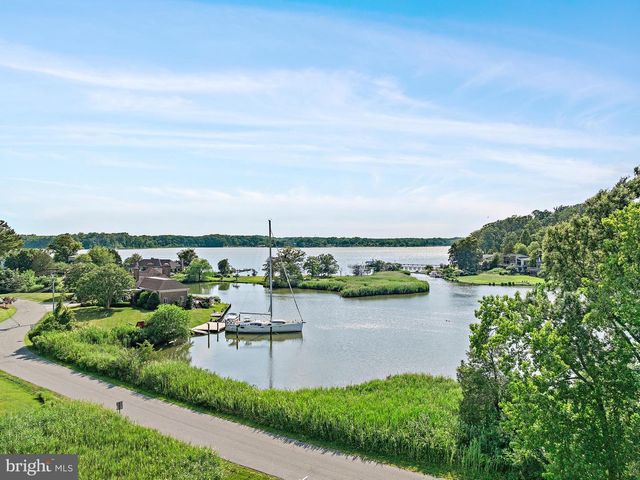621 HARBOR DR, Annapolis, MD 21403