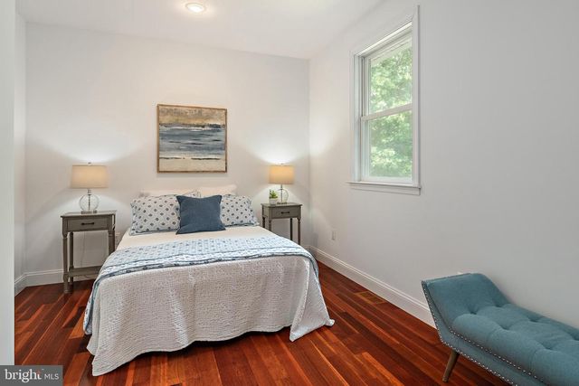 621 HARBOR DR, Annapolis, MD 21403