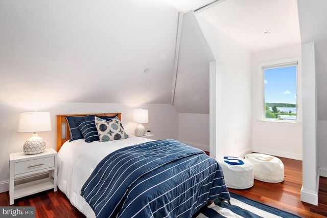 621 HARBOR DR, Annapolis, MD 21403
