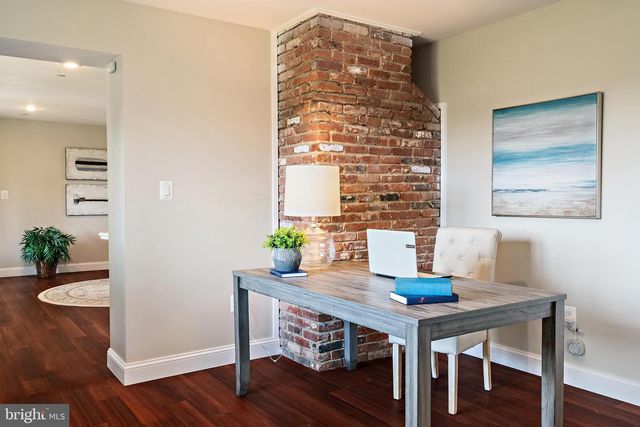 621 HARBOR DR, Annapolis, MD 21403