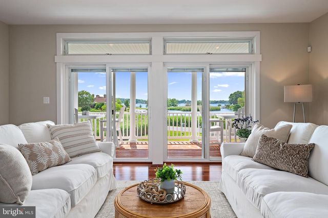 621 HARBOR DR, Annapolis, MD 21403