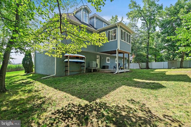621 HARBOR DR, Annapolis, MD 21403