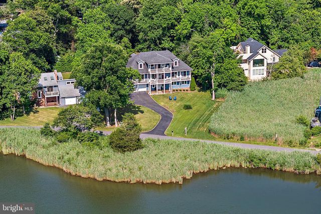 621 HARBOR DR, Annapolis, MD 21403
