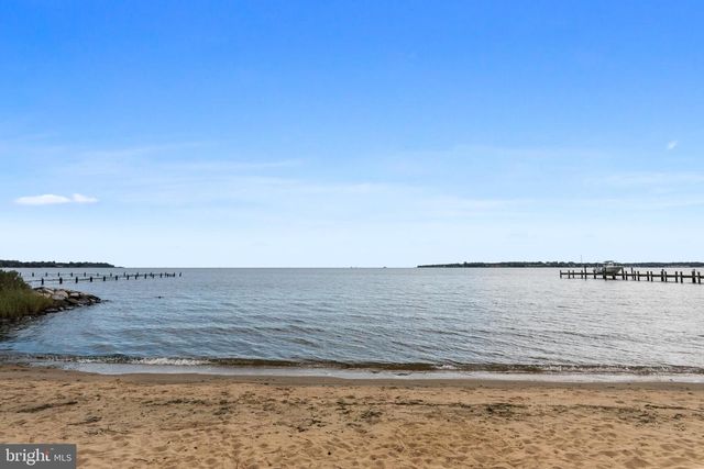 621 HARBOR DR, Annapolis, MD 21403