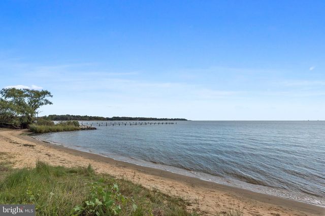 621 HARBOR DR, Annapolis, MD 21403